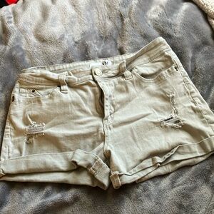 Curvy Fit YMI shorts